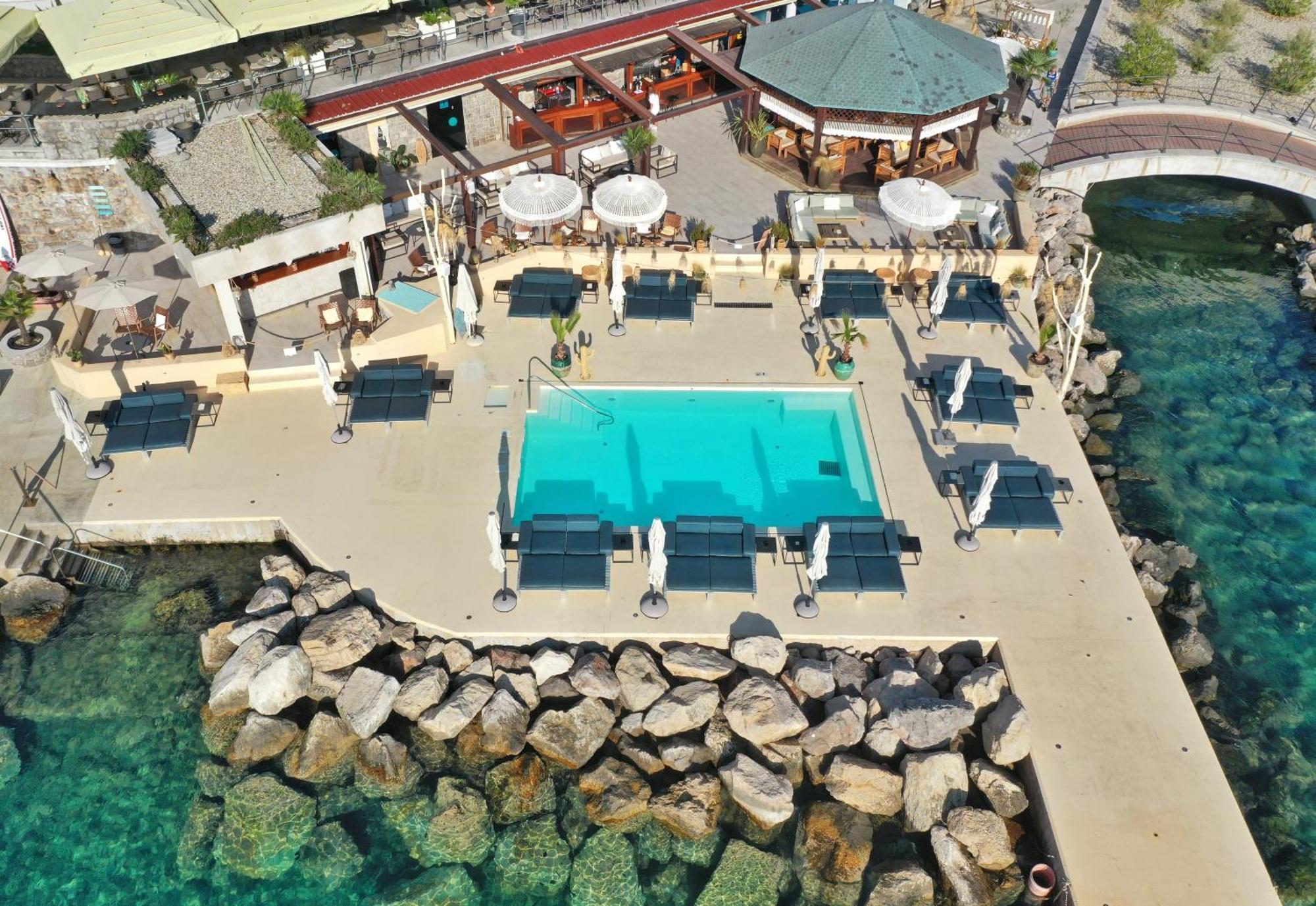 Hotel Savoy